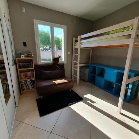Maison De Avec Piscine A 5mn D'uzes * Saint-Maximin (Gard)